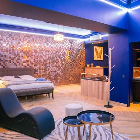 Le Voluptueux - Sauna - Jacuzzi - Centre-Ville Angers Exterior photo
