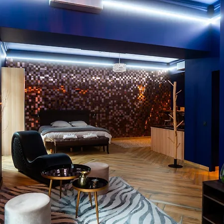 Le Voluptueux - Sauna - Jacuzzi - Centre-Ville Angers Exterior photo