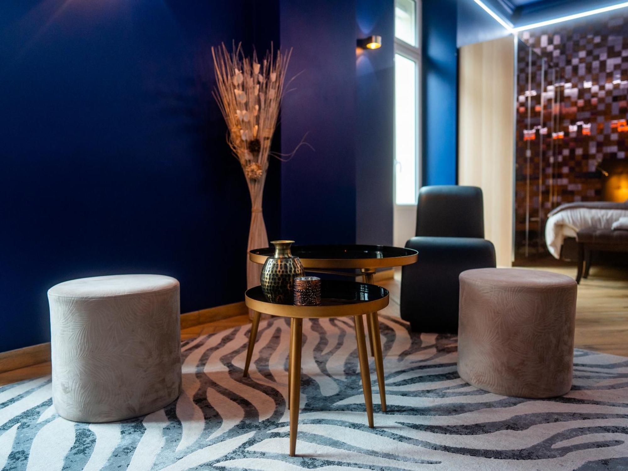 Le Voluptueux - Sauna - Jacuzzi - Centre-ville Apartment Angers