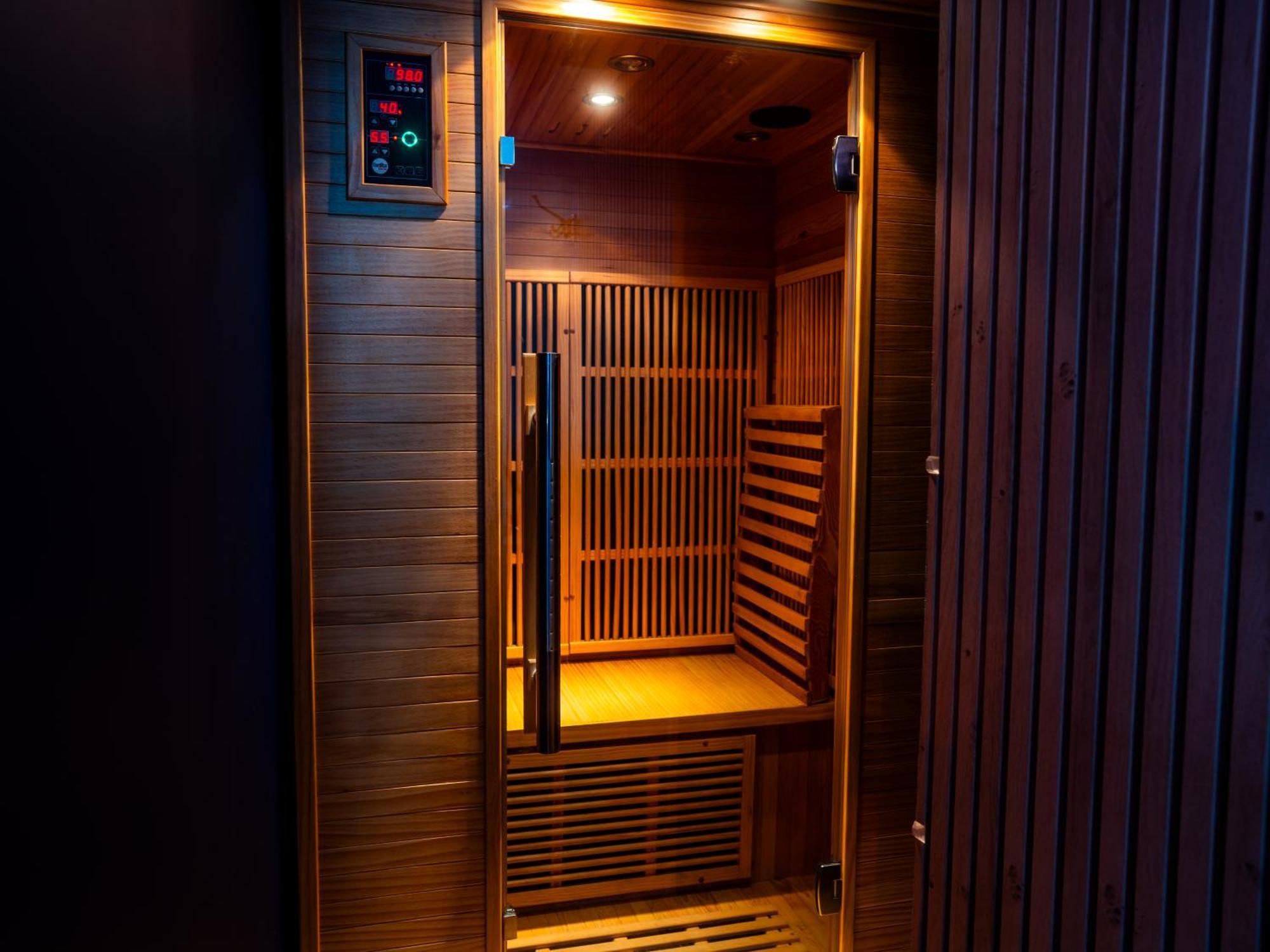 Apartment Le Voluptueux - Sauna - Jacuzzi - Centre-ville
